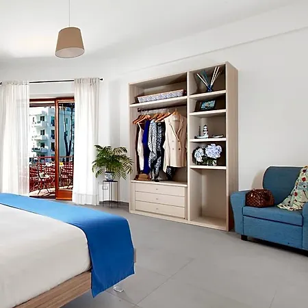 Torna A Surriento Suites-2